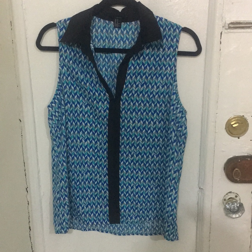 Short sleeves top